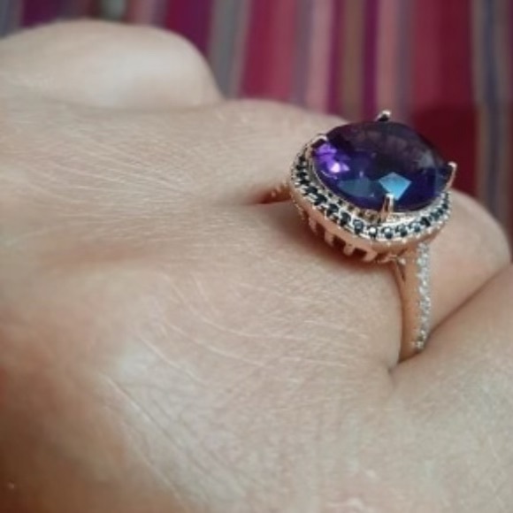 🆕18k Rose Gold Amethyst Black/White Diamond Ring - Picture 9 of 9